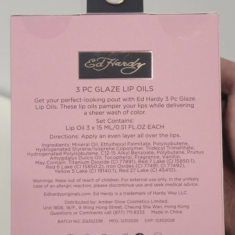Ed Hardy Glaze & Glow 3 Pc Glaze‎ Lip Oils Set with Charms Sheer Color NIB